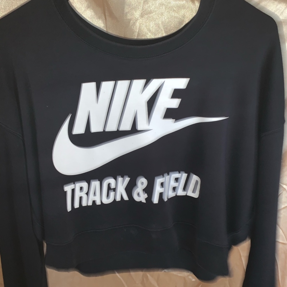 Nike sweater